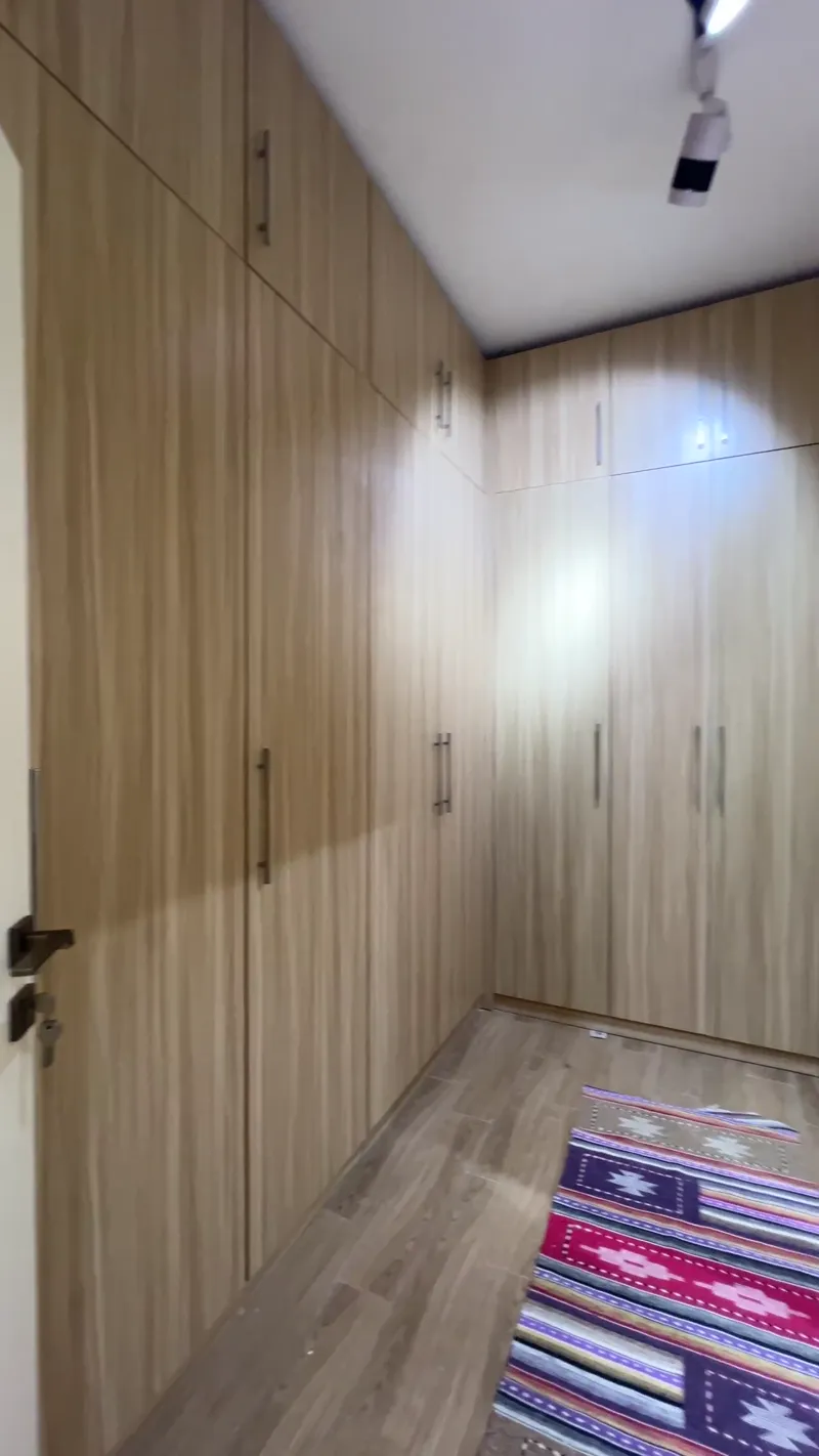 Walkthrough 3 of dressing room cabinetry